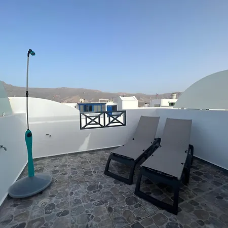 Holiday home Oasis A 20 M De La Playa Famara