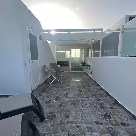 Oasis A 20 M De La Playa Holiday home Famara