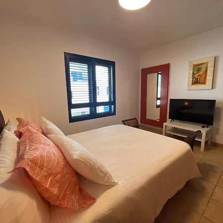 Holiday home Oasis A 20 M De La Playa Famara