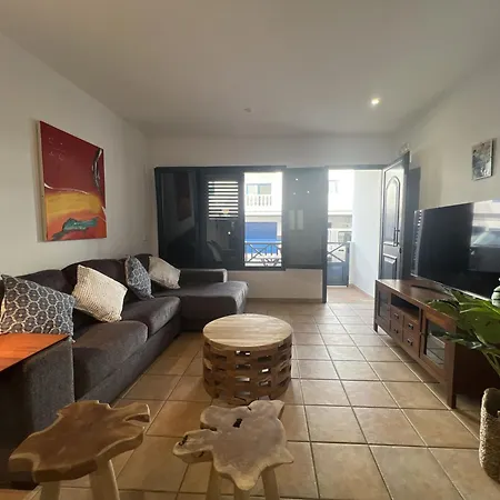 Oasis A 20 M De La Playa * Famara